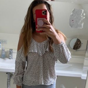 Long Sleeve Off the Shoulder Long Sleeve Shirt